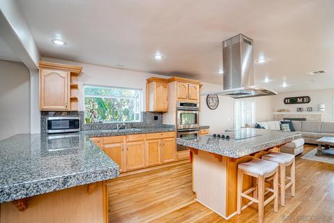 1129 San Bernardino Ave, Spring Valley, CA 91977 photo 6
