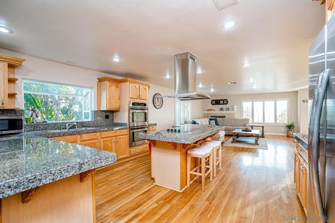 1129 San Bernardino Ave, Spring Valley, CA 91977 photo 8