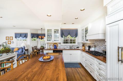 1338 Virginia Way, La Jolla, CA 92037 photo 4