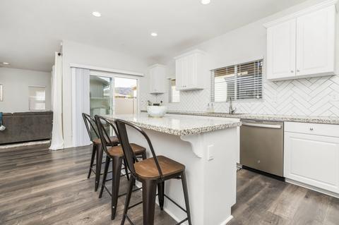 330 Dun Blazer Way, Fallbrook, CA 92028 photo 8