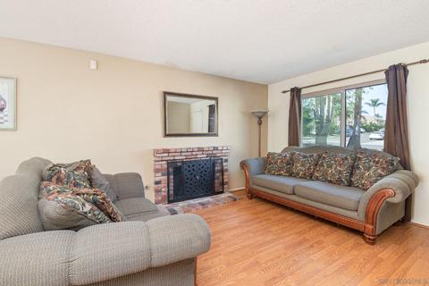 2360 Seasons Rd, Oceanside, CA 92056 photo 4