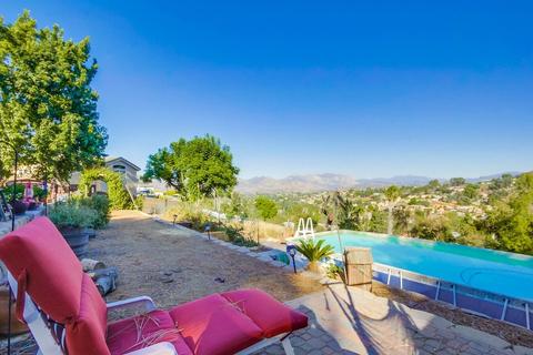9005 Emerald Grove Ave, Lakeside, CA 92040 photo 15