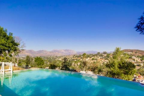 9005 Emerald Grove Ave, Lakeside, CA 92040 photo 18
