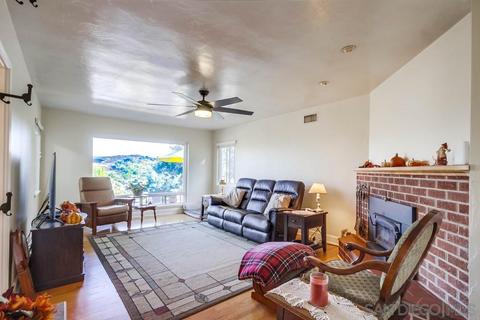 9005 Emerald Grove Ave, Lakeside, CA 92040 photo 4