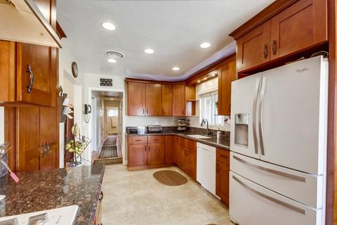 9005 Emerald Grove Ave, Lakeside, CA 92040 photo 8
