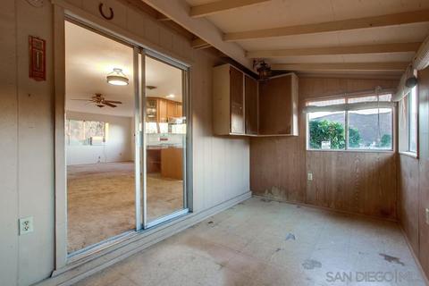 9730 Dunbar Ln, El Cajon, CA 92021 photo 14