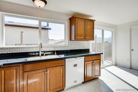 9342 Wethersfield Rd, Santee, CA 92071 photo 4