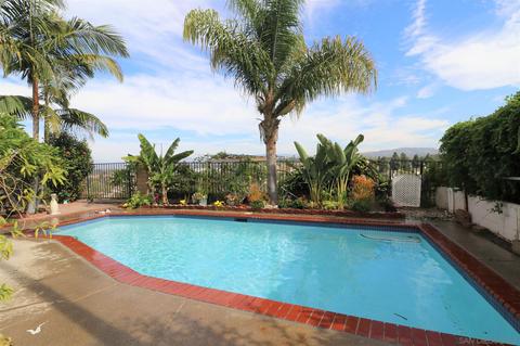 5219 Robinwood Dr, Oceanside, CA 92056 photo 19