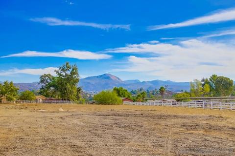 2623 Calle De Compadres, Alpine, CA 91901 photo 57