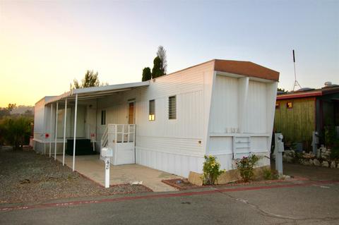 3030 Oceanside Blvd #48, Oceanside, CA 92054 photo 1