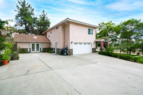 4193 Panorama Dr, La Mesa, CA 91941 photo 2