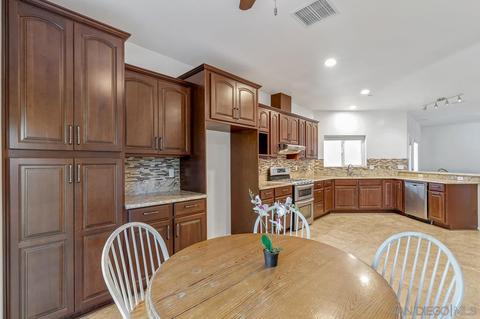 2535 69th St, Lemon Grove, CA 91945 photo 18