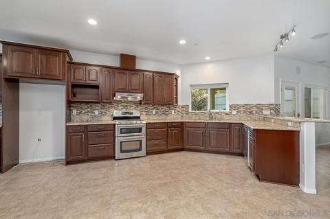 2535 69th St, Lemon Grove, CA 91945 photo 15