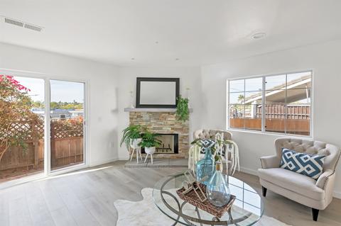 130 The Cir, Vista, CA 92084 photo 6