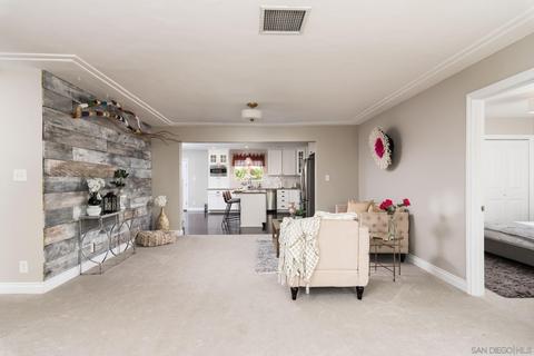8986 Moisan Way, La Mesa, CA 91941 photo 4