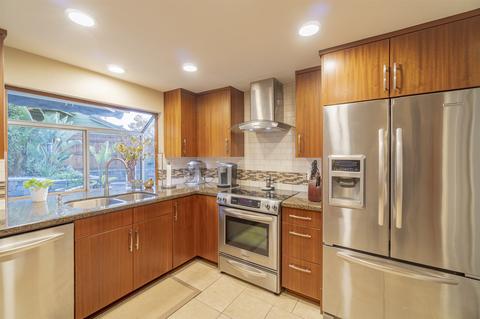 4537 Morro Bay St, Oceanside, CA 92057 photo 9