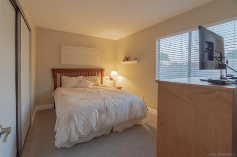 4537 Morro Bay St, Oceanside, CA 92057 photo 22