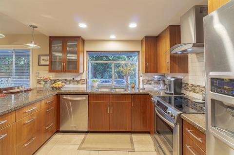 4537 Morro Bay St, Oceanside, CA 92057 photo 8