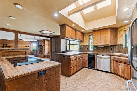 1269 Arnold Way, Alpine, CA 91901 photo 9