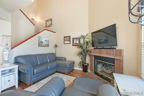 9047 Calle Del Verde, Santee, CA 92071 photo 8