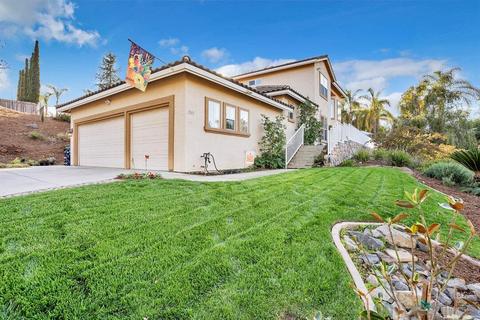 1963 Cresthaven, Vista, CA 92084 photo 3