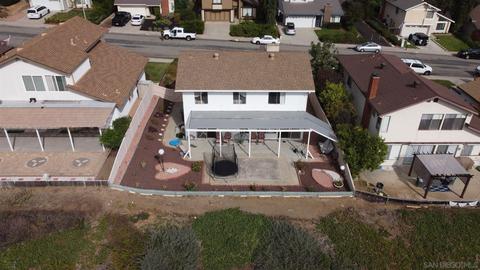 437 Skyridge Ln, Escondido, CA 92026 photo 3