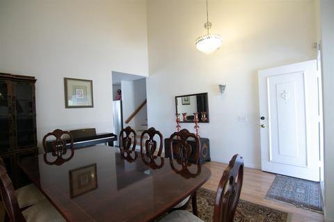 437 Skyridge Ln, Escondido, CA 92026 photo 5
