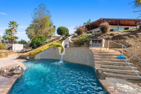 10760 Avenida Roberta, Spring Valley, CA 91978 photo 54