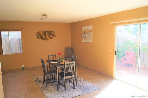 887 Friendly Cir, El Cajon, CA 92021 photo 24