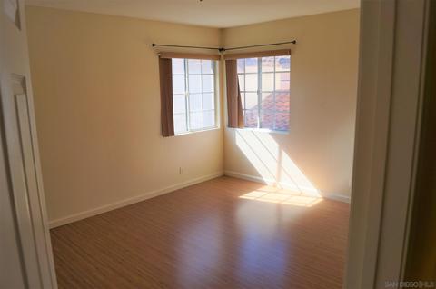 887 Friendly Cir, El Cajon, CA 92021 photo 9