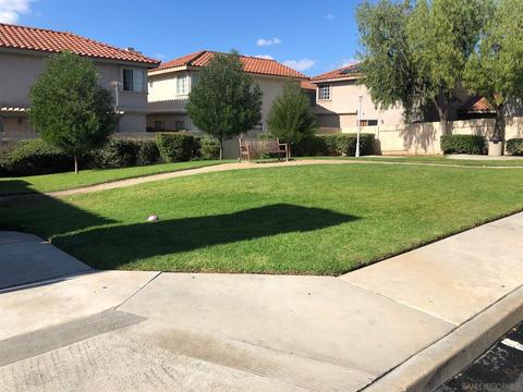 887 Friendly Cir, El Cajon, CA 92021 photo 16