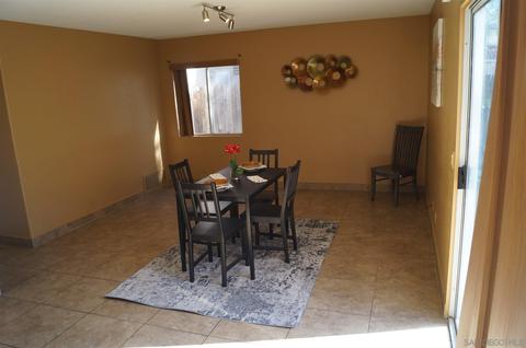 887 Friendly Cir, El Cajon, CA 92021 photo 14