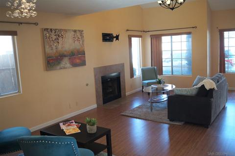 887 Friendly Cir, El Cajon, CA 92021 photo 7