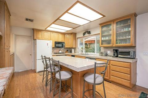 12245 Valhalla Dr, Lakeside, CA 92040 photo 12
