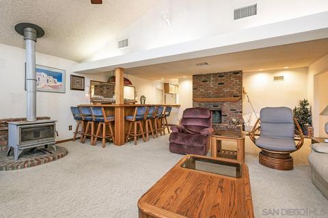 12245 Valhalla Dr, Lakeside, CA 92040 photo 9