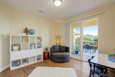 931 Candlelight Pl # -a, La Jolla, CA 92037 photo 53