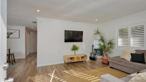1341 Loch Lomond Dr, Cardiff, CA 92007 photo 3