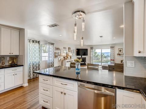 9559 Tuthill Way, Santee, CA 92071 photo 6