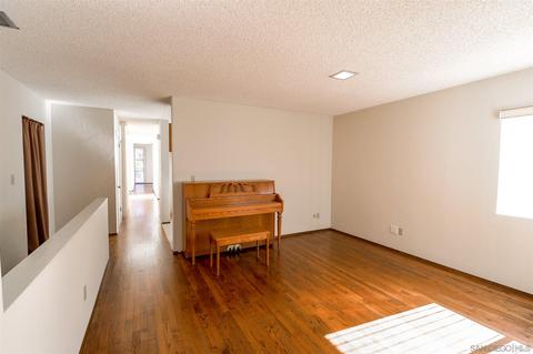 7434 High Ave, La Jolla, CA 92037 photo 8