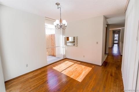 7434 High Ave, La Jolla, CA 92037 photo 4