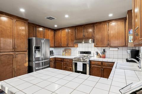 9226 Mountain Shadow Dr, Lakeside, CA 92040 photo 18