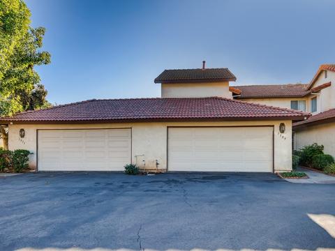 1509 Goldrush Way, Oceanside, CA 92057 photo 2
