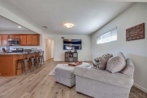 10575 Rancho Rd, La Mesa, CA 91941 photo 17