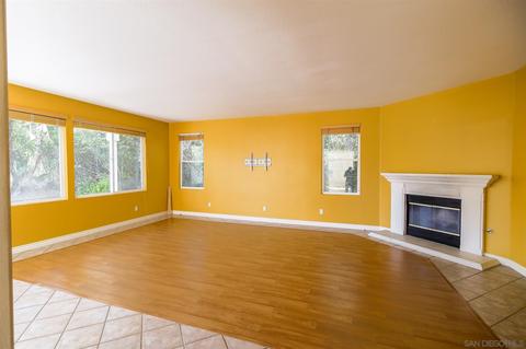 2393 Darlington Row, La Jolla, CA 92037 photo 4