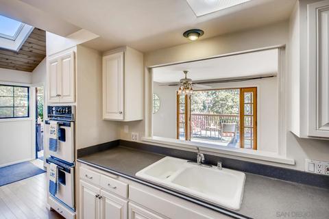 9340 Wister Dr, La Mesa, CA 91941 photo 14