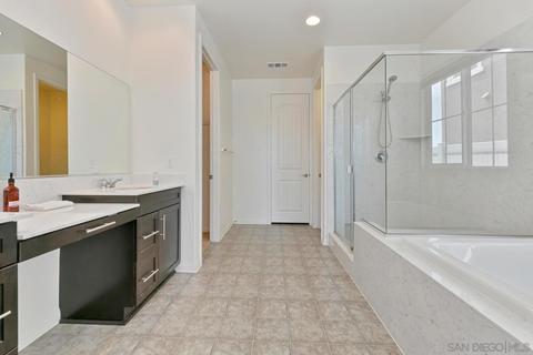 30333 Eagle Ridge Ct, Murrieta, CA 92563 photo 13