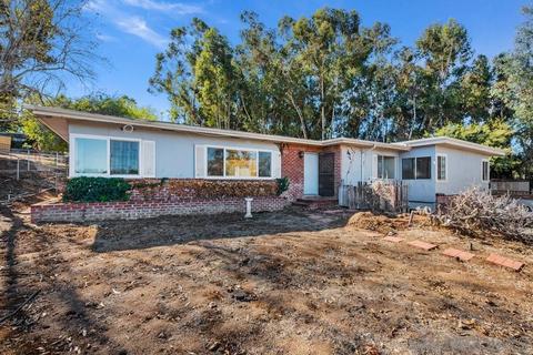 1519 Chase Ave, El Cajon, CA 92020 photo 1