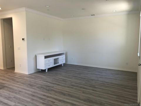 535 Surfbird Ln, Imperial Beach, CA 91932 photo 4