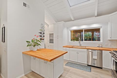893 Saxony Rd, Encinitas, CA 92024 photo 12