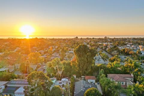 893 Saxony Rd, Encinitas, CA 92024 photo 1